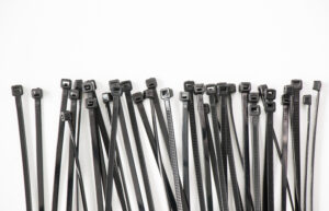 Kleje przemysłowe w meblarstwie – klucz do trwałych konstrukcji