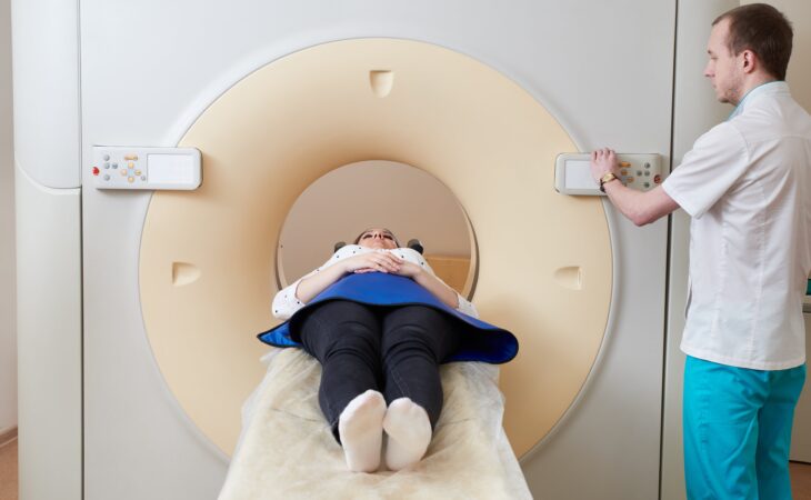 Rezonans magnetyczny w Tarnowie – prywatne badania i krótkie terminy Rezonans magnetyczny w Tarnowie – prywatne badania i krótkie terminy
